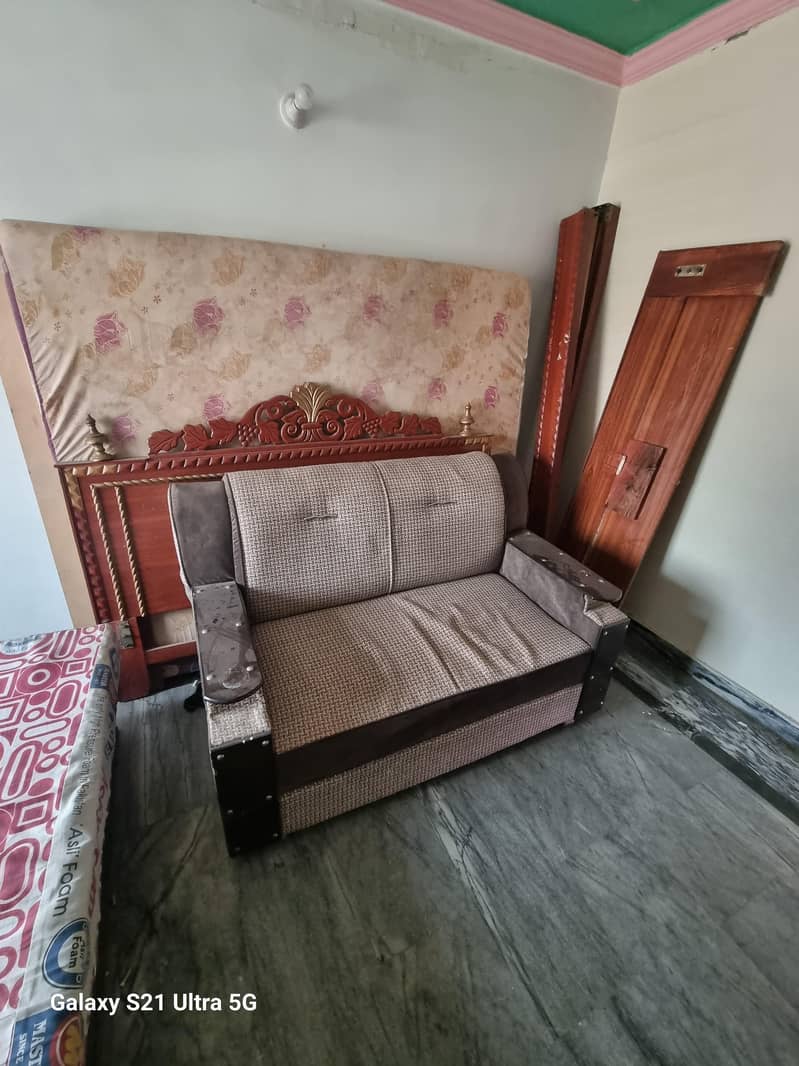 7 seater sofa with table 8