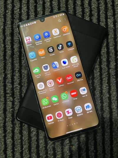 LG Velvet 5G exchange possible