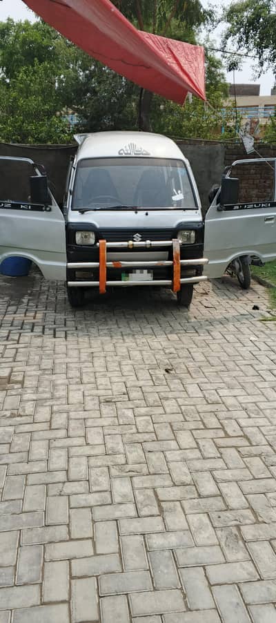 Suzuki Bolan 2013