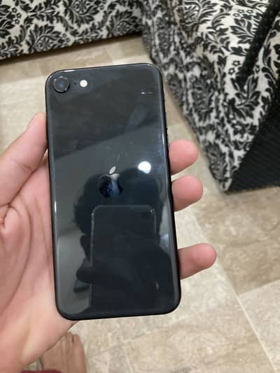 Apple iPhone SE