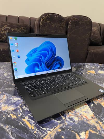 Dell latitude 5400 i5 8th gen 8/258 like new