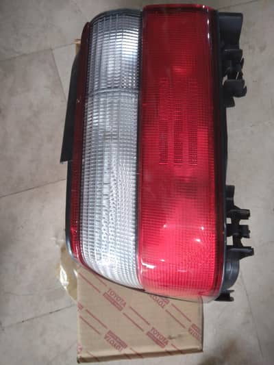 Back light Toyota Genuine  corolla 1996 1998 1999 2000 crystal LH