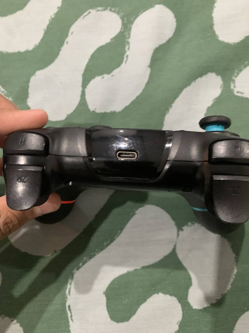 Gaming Controller 3