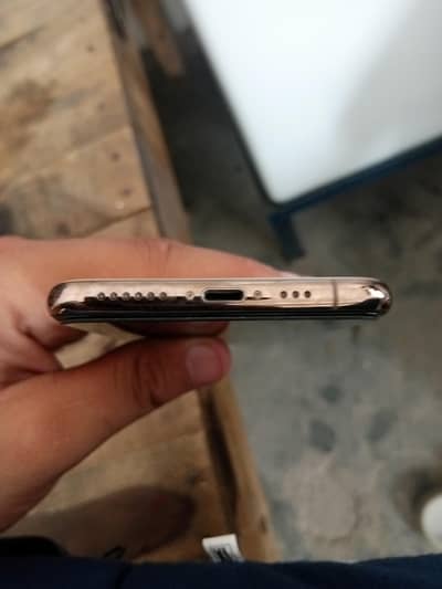 Apple iPhone XS