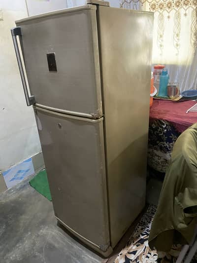 DAWLANCE FRIDGE