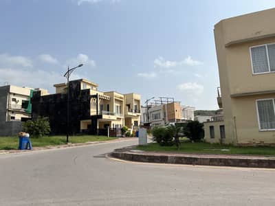 Bahria enclave islamabad sector N 5 Marla prime location develop plot for sale