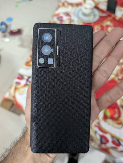 Vivo x70 pro 12/256 90fps gamming