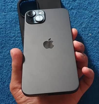 Apple iPhone 15 plus 1