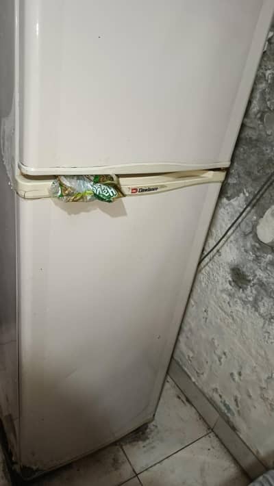 Dawlance Normal Size Fridge