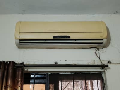 1.5 ton LG Ac for sale