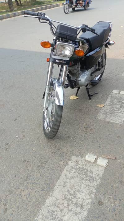 Honda 125 model 2023 for sale in  condition like new