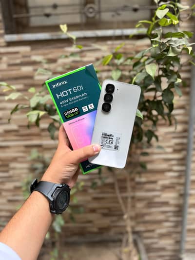 Infinix Hot 60i 16Gb/256Gb With Box Charger