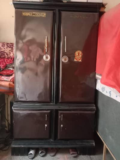 Almari for sale contact us urgent sale