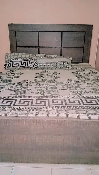 queen size bed with matrees for sale