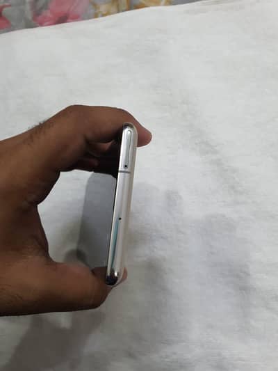 Samsung Mobile S10
