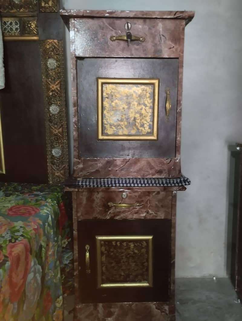 فرنیچر سیٹ 12