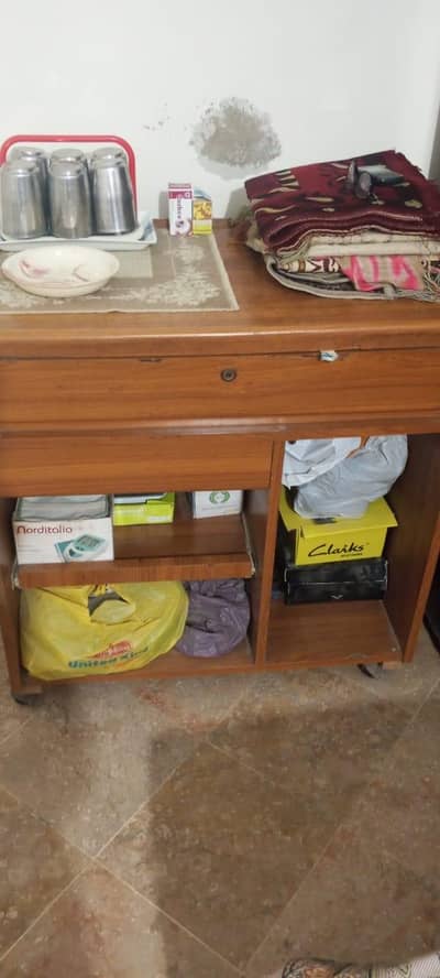 desk and computer table