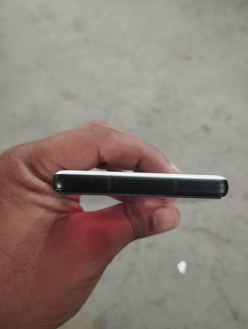 Google Pixel 6a 3