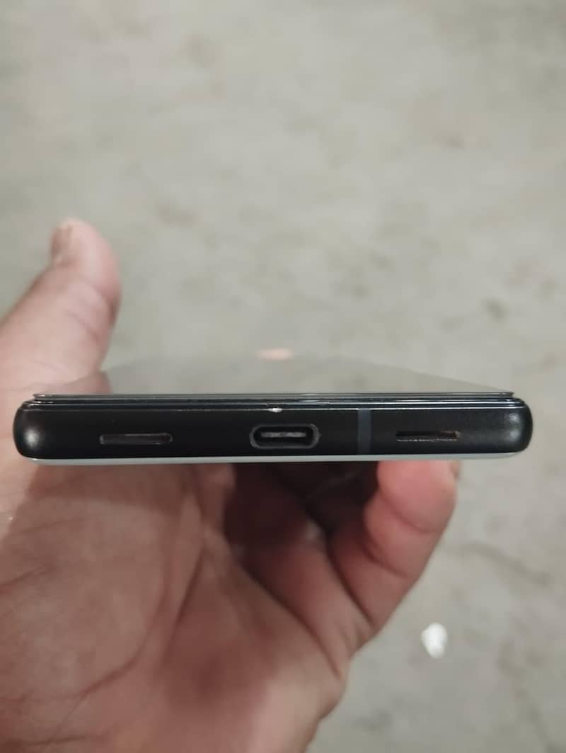 Google Pixel 6a 4