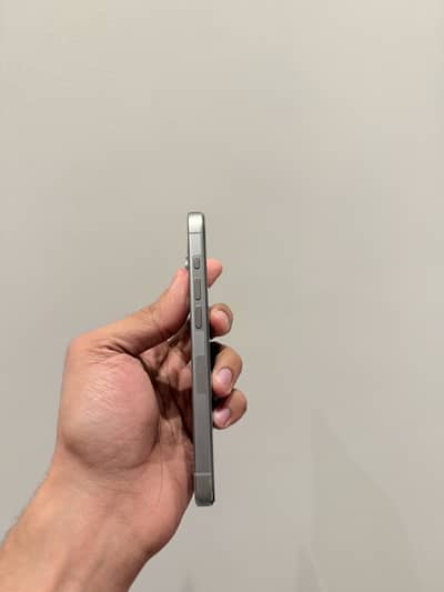 Apple iPhone 15 Pro
