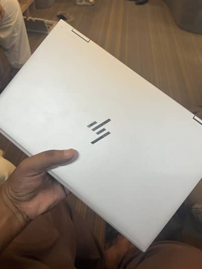 Hp 1030 G7