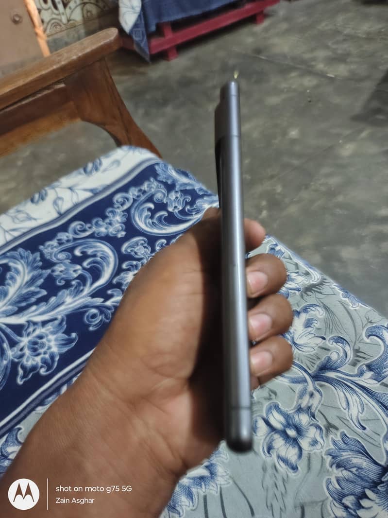 Google Pixel 7 3