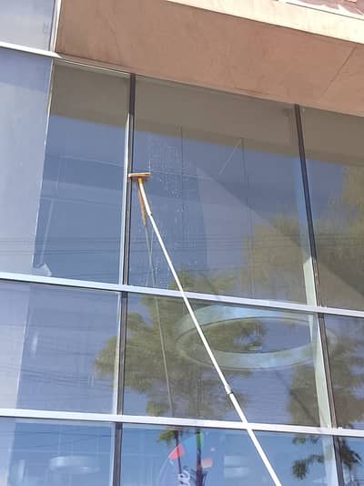 Building Glass Cleaning | Spider & Rope Access Cleaning Services