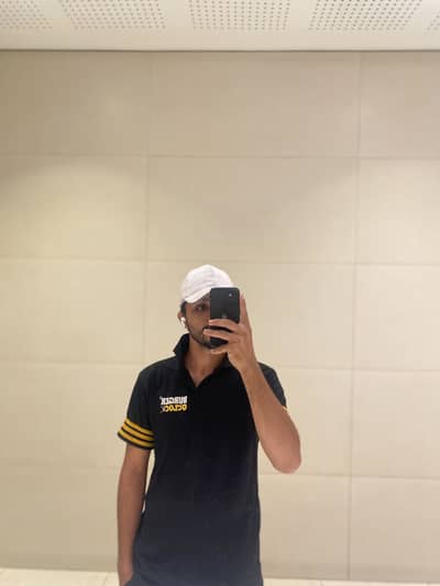 Koi bi job chly gi