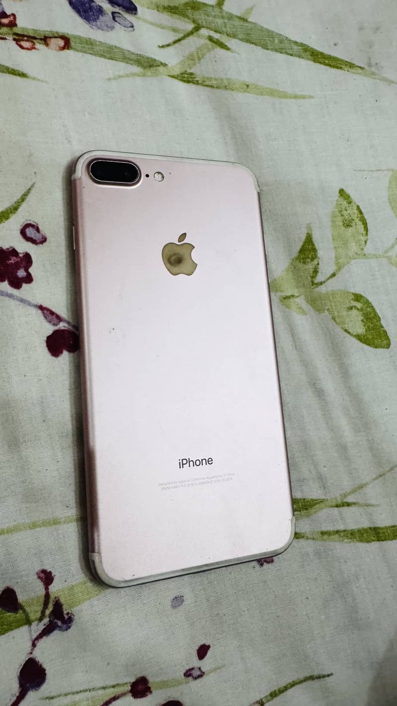 Apple iPhone 7 Plus 0