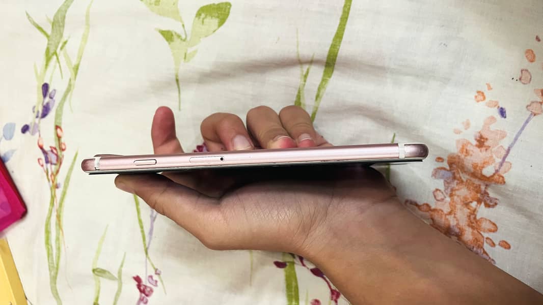 Apple iPhone 7 Plus 7