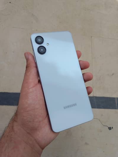 Samsung A06 4/64 with box and cable