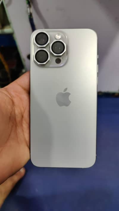Apple iPhone 15 Pro Max