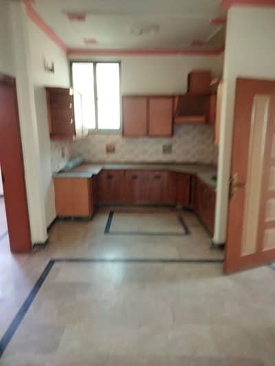 5 Marla 3rd floor with Gas Pani bijli