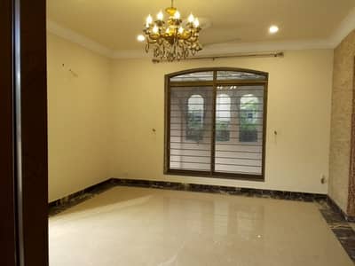 Upper Portion In F-10 For rent