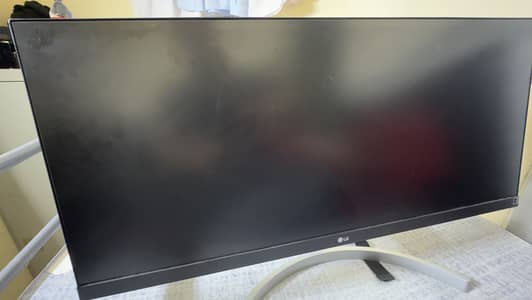 LG 29WK600-W UltraWide Full HD IPS LED Monitor with HDR 10 29inch