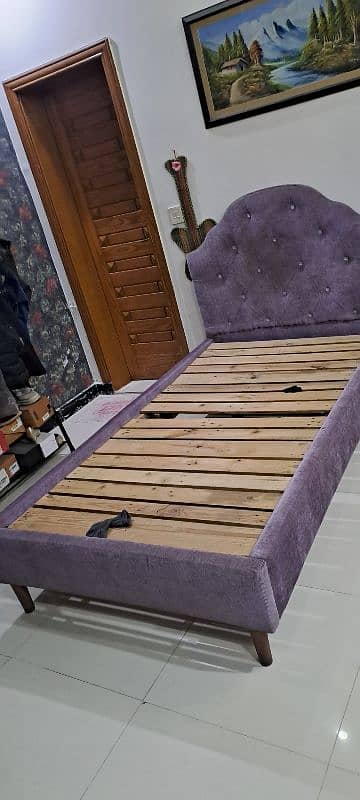 single bed for sale
