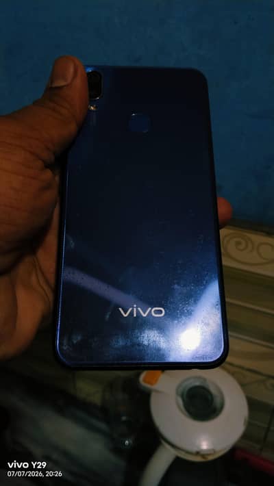 Vivo Y11