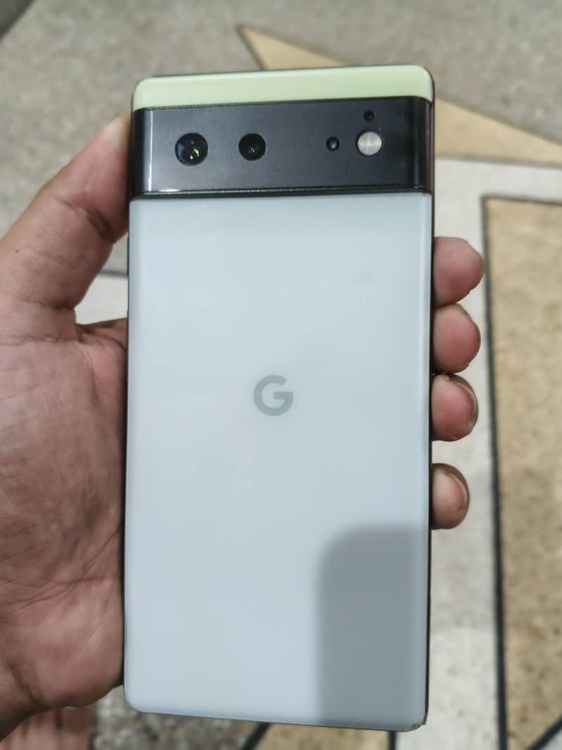 Google Pixel 6 0