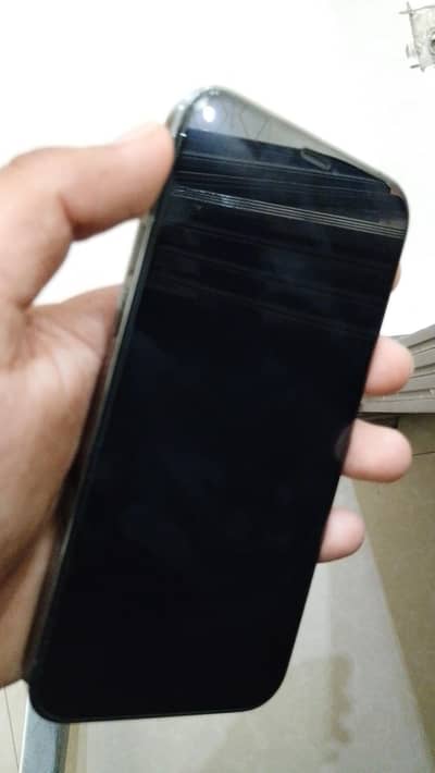 iphone 12pro jv sheesha piece scratchless not a single fault