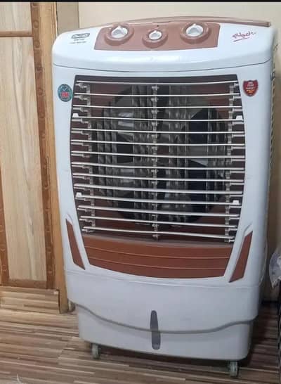 UNITED UD-745 room cooler with copper wiring