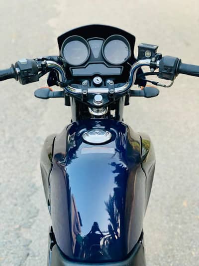 Yamaha YBR 125