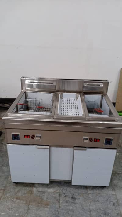 deep fryer single, double/ pizza oven/ dough roller/ delivery bags