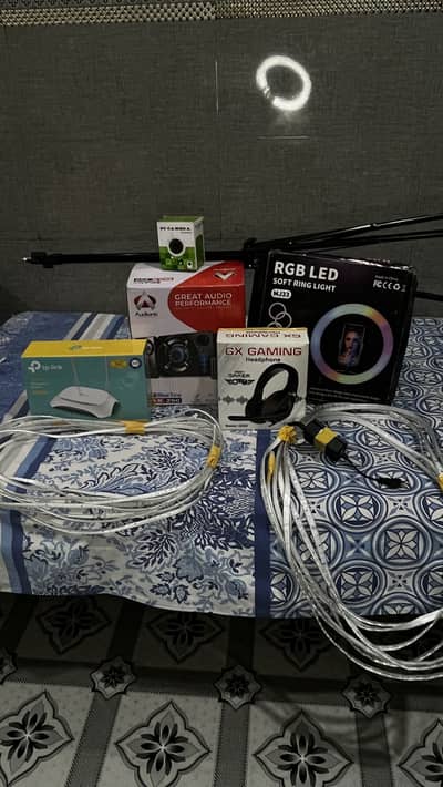 Gaming room haf set up sari details pics ma ha sari cheeza ap ko 21000