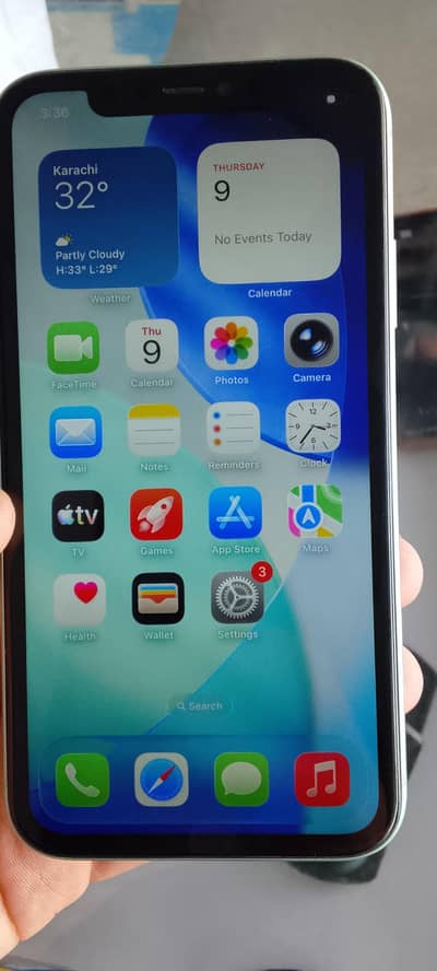 i phone 11 128 gb urgant sale