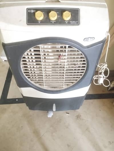 SUPER ASIA ROOM COOLER WITH ICE PACK FOR SALE