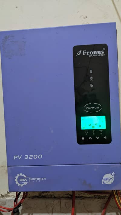 Fronus 3k Solar Inverter