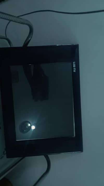 1 monitor and 1 tv in working condition