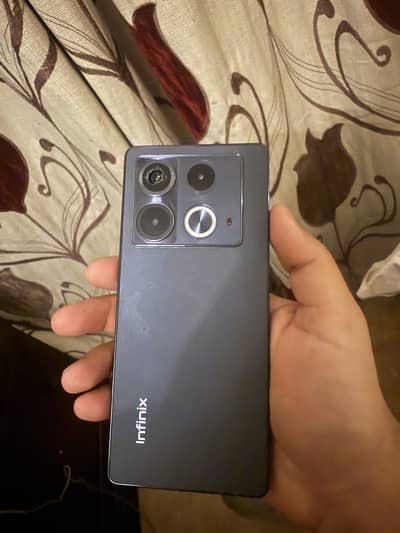 Infinix Note 40