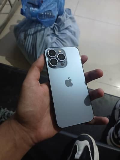 iPhone 13 Pro MDM