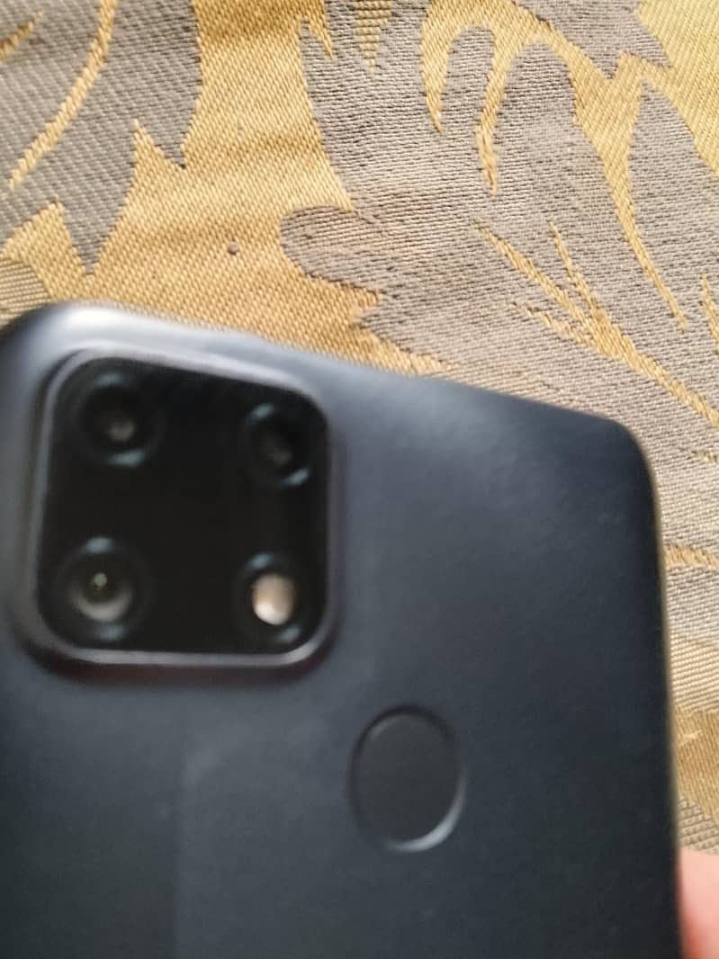 Realme C25 5